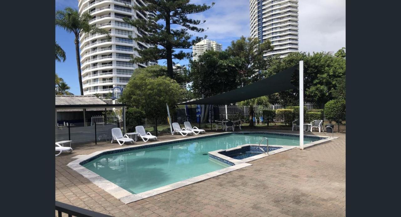 Bayview Bay Apartments And Marina Gold Coast Exterior photo