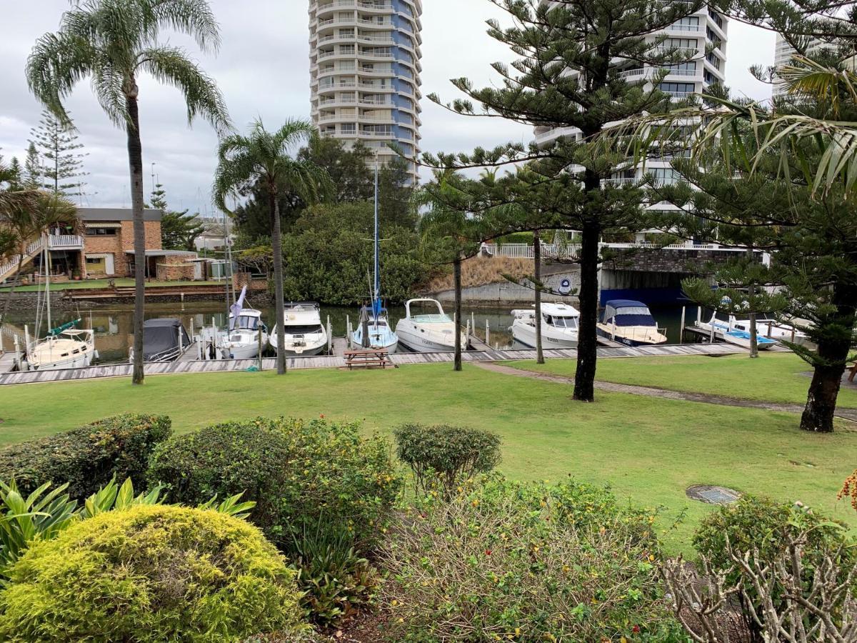 Bayview Bay Apartments And Marina Gold Coast Exterior photo