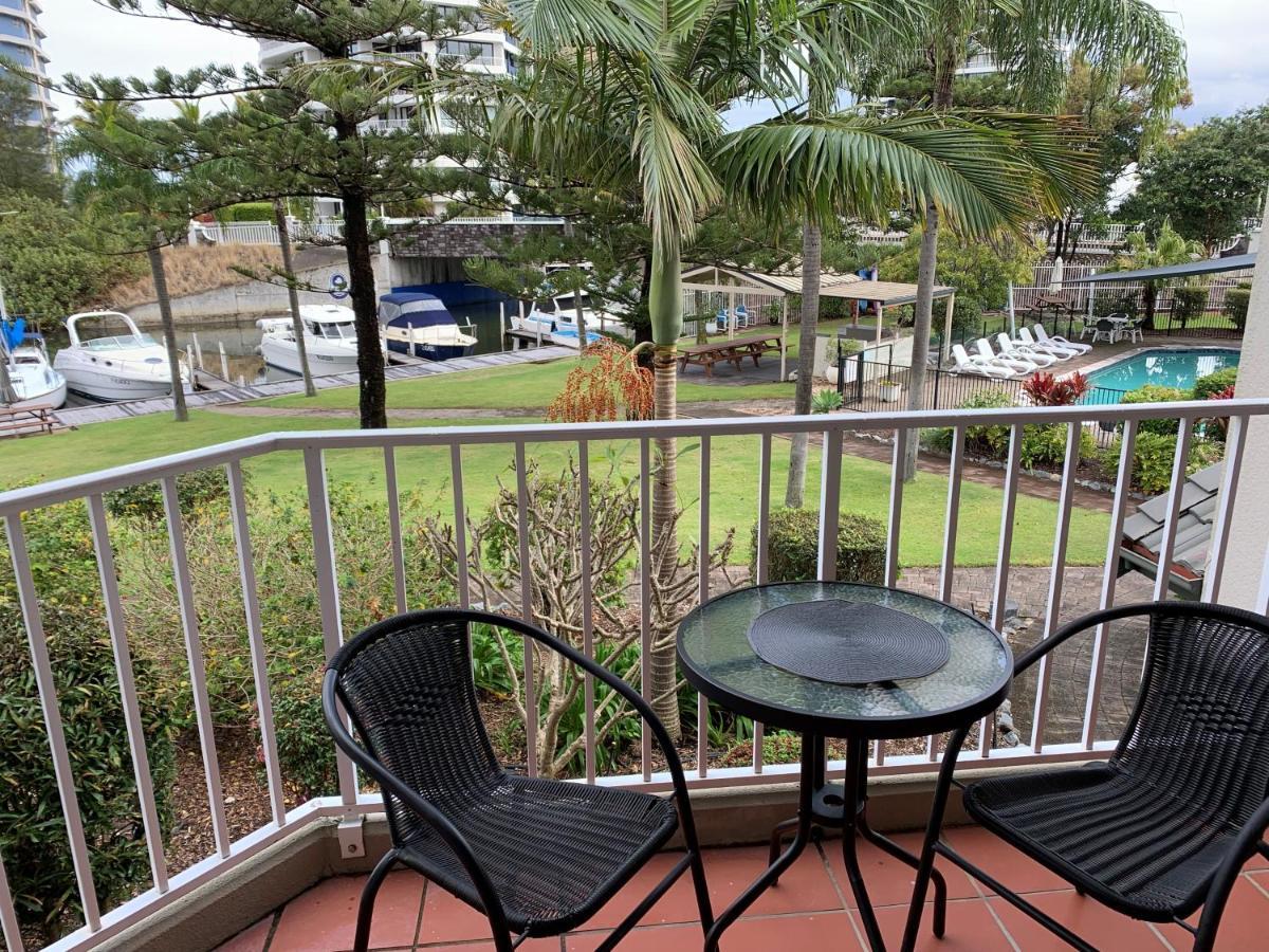 Bayview Bay Apartments And Marina Gold Coast Exterior photo